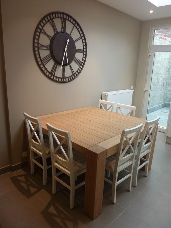 Aimee Villa Ieper Bilik gambar